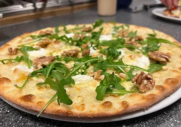 Bild 3 från Pizzeria Furulund